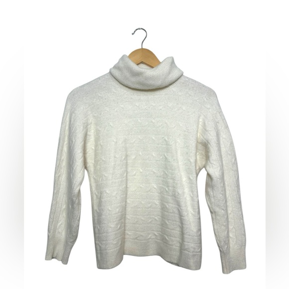 Bianco & Blu Italy | Merino Wool/Cashmere Blend Long Sleeve White Turtleneck | M - Picture 1 of 4